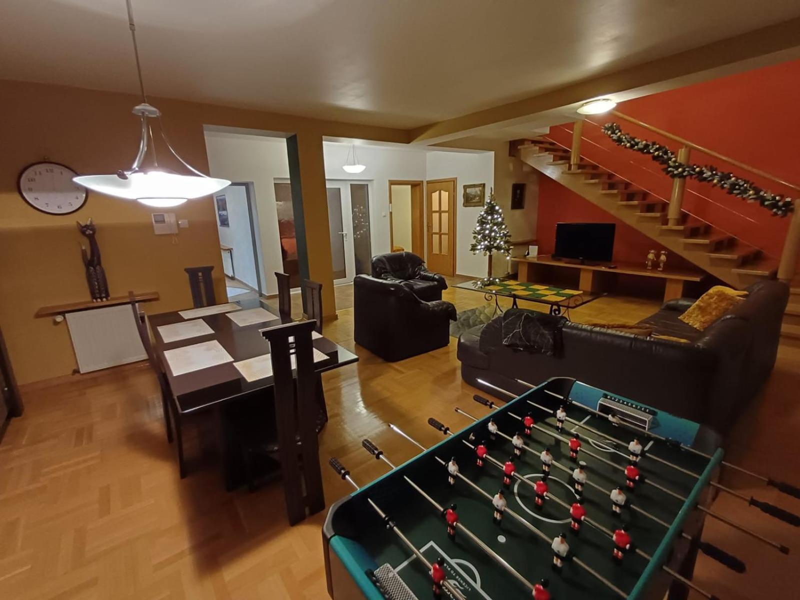 Centrum Dwupoziomowy 120 Metrow * Neumarkt