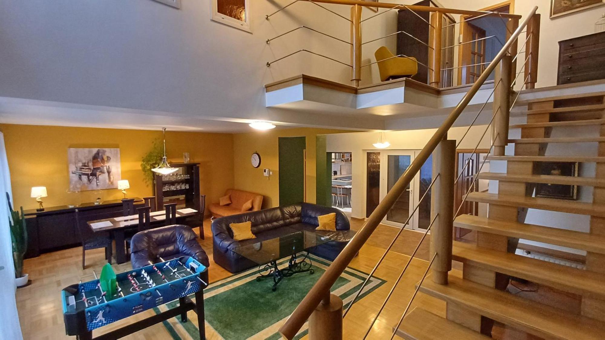 Centrum Dwupoziomowy 120 Metrow Apartment Neumarkt